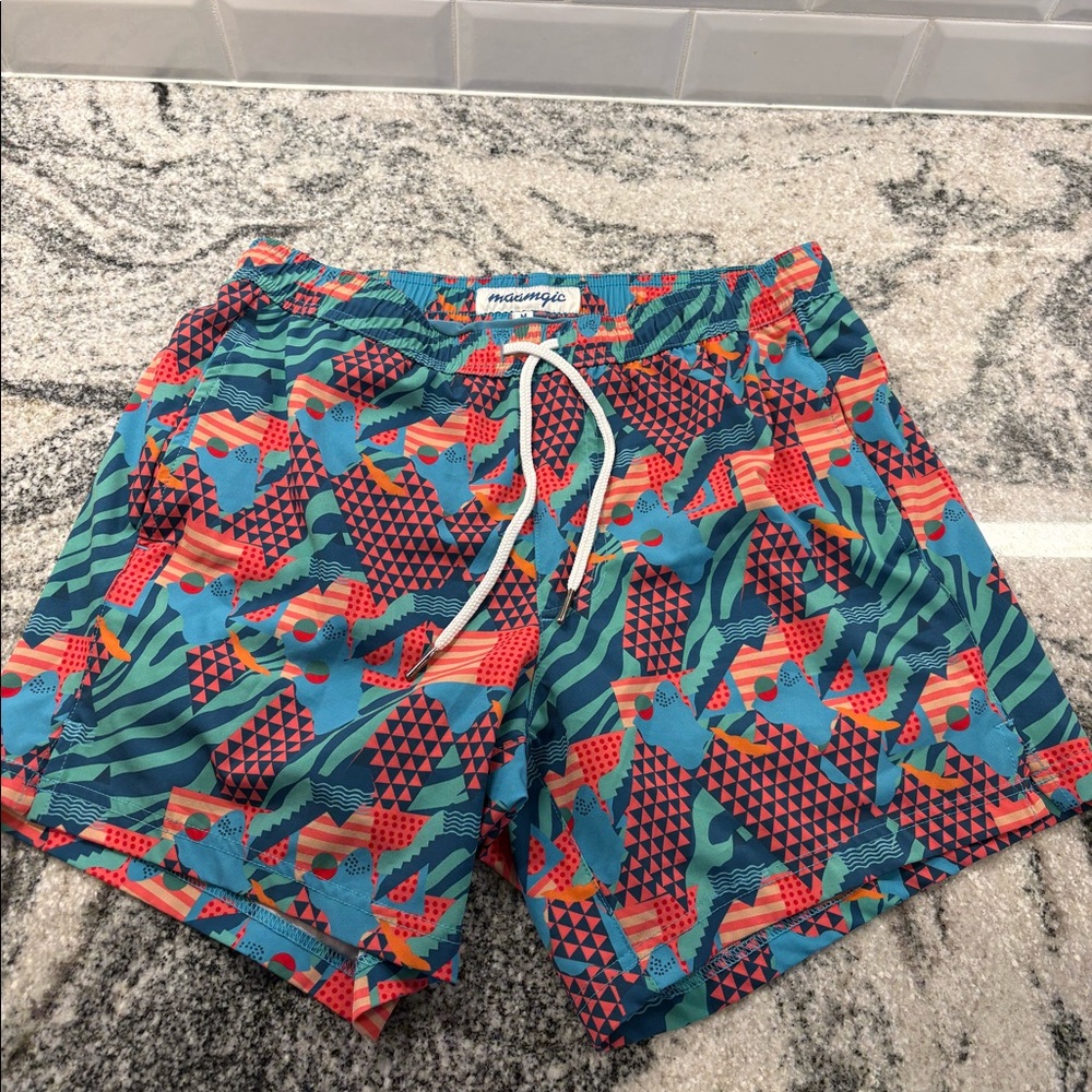 Maamgic men’s swim trunk